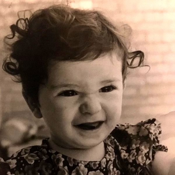 نسرین نصرتی در کودکی + عکس