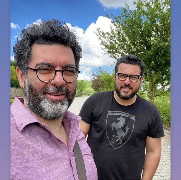 سلفی محسن کیایی و برادرش قبل از ابتلا به کرونا + عکس