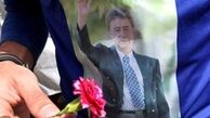 مظلومی سر مزار حجازی رفت