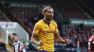 کالورت لوین در صدر گلزنان جزیره