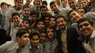 مجری سمت خدا به مدارس می رود+عکس