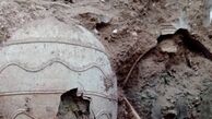 جزئیات محتوای خمره‌های بزرگ گلی شهرری