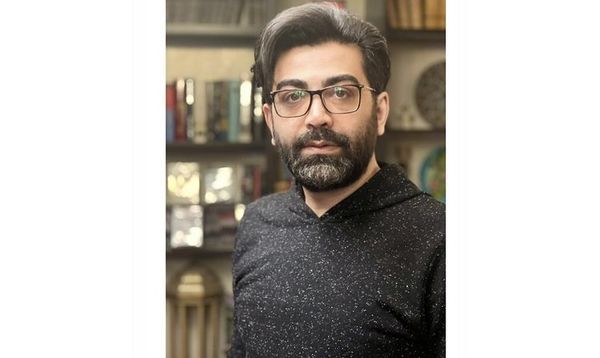 فرزاد حسنی با ظاهری جدید و متفاوت + عکس