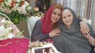 نسرین مقانلو و‌مادرش + عکس