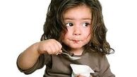 ابتکار زیبای مادر برای غذا خوردن دخترانش! + عکس