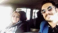 عباس غزالی در کنار مادرش + عکس
