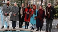 مجری نوستاژی در کنار همکاران نوستالژی ترش + عکس