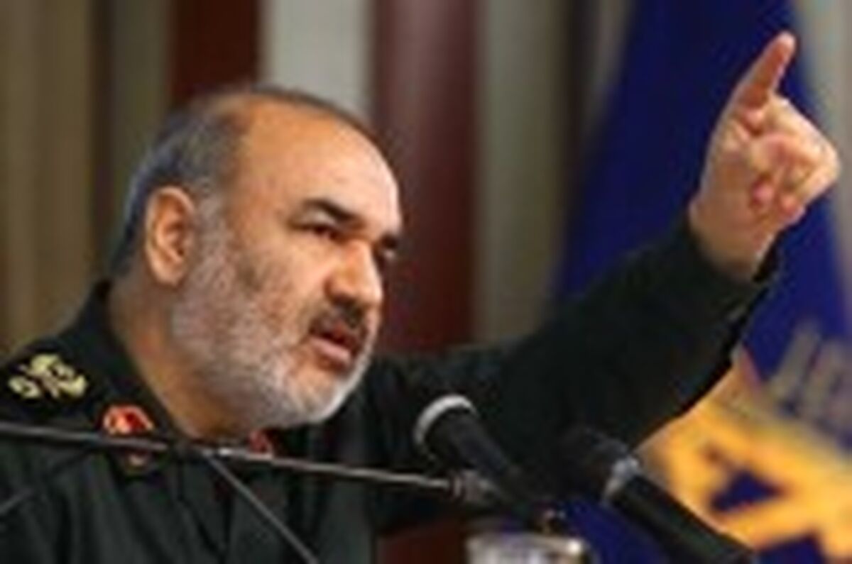 سردار سلامی:راه سعادت ملت ایران از مسیر جهاد و شهادت عبور می‌کند