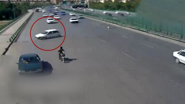 سقوط پراید از روی پل+ فیلم 