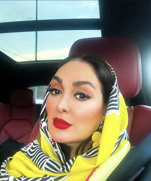 الهام حمیدی در ماشین شیکش + عکس