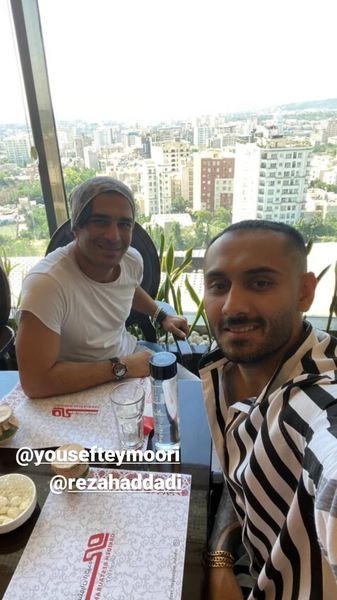 یوسف تیموری و دوستش در رستوران مشهور + عکس