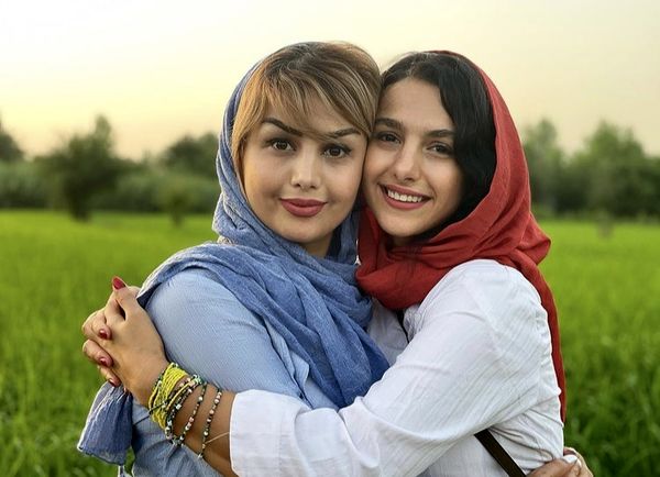 شباهت جوانه دلشاد و خواهرش + عکس