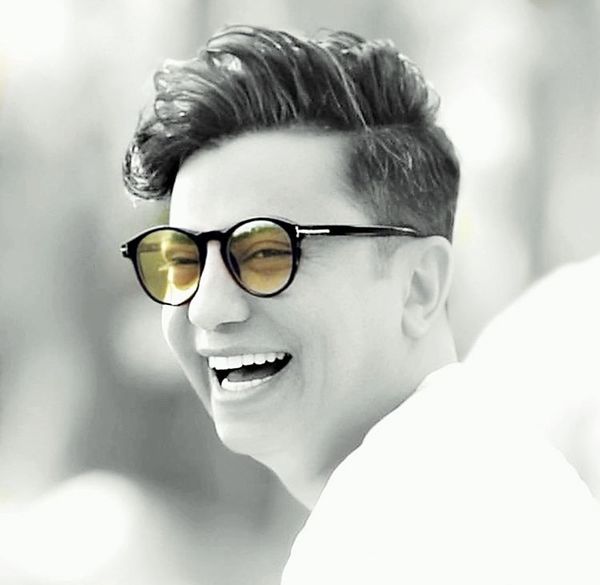 چهره همیشه خندان محسن ابراهیم زاده + عکس